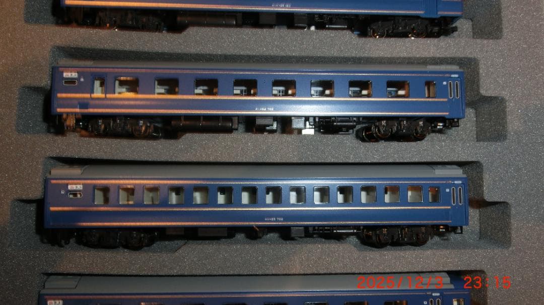 KATO 24系寝台特急「あさかぜ」（金帯）7両基本セット + 8両増結セット