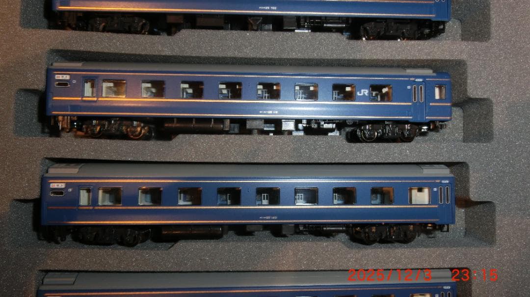 KATO 24系寝台特急「あさかぜ」（金帯）7両基本セット + 8両増結セット