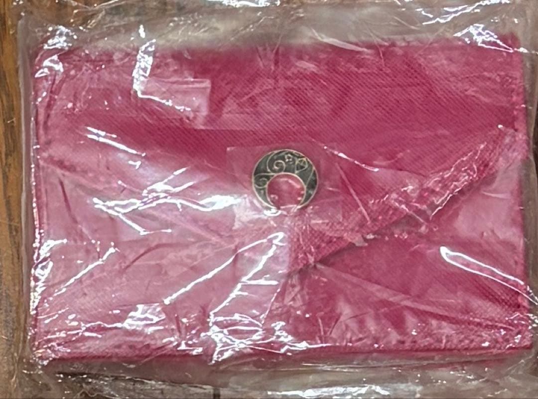 512え　セーラームーン　ストア　ビビットピンク　ブラックレディ　カードケース