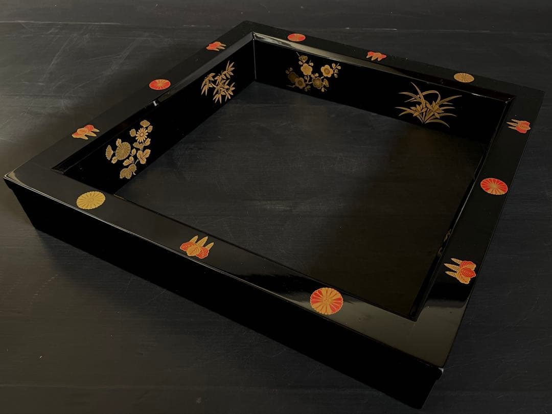 「母」 菊桐四君子蒔絵 炉縁 寿峰 共箱 茶道具 （113A①）