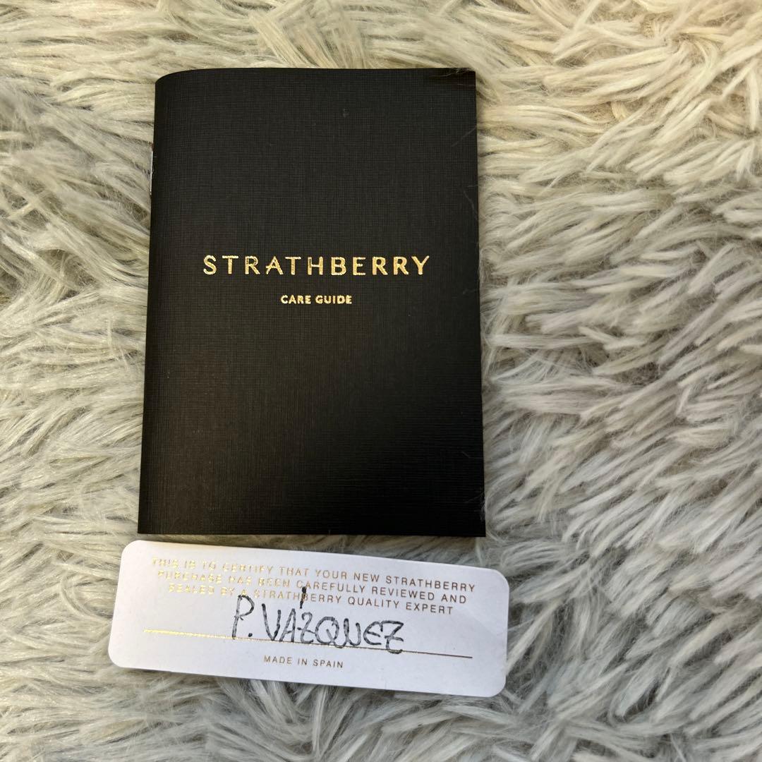 【新品】STRATHBERRY Crescent Wallet クラレット