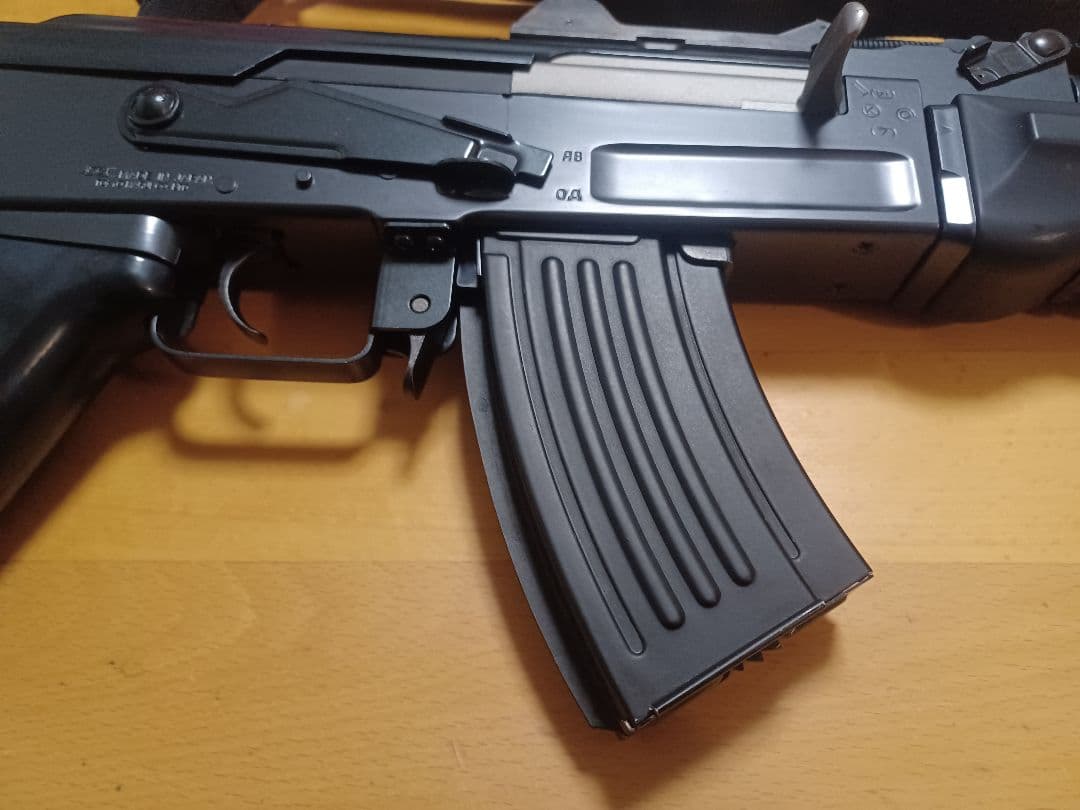 東京マルイak47 βスペツナズ マガジン バッテリー BB弾 ガンケース