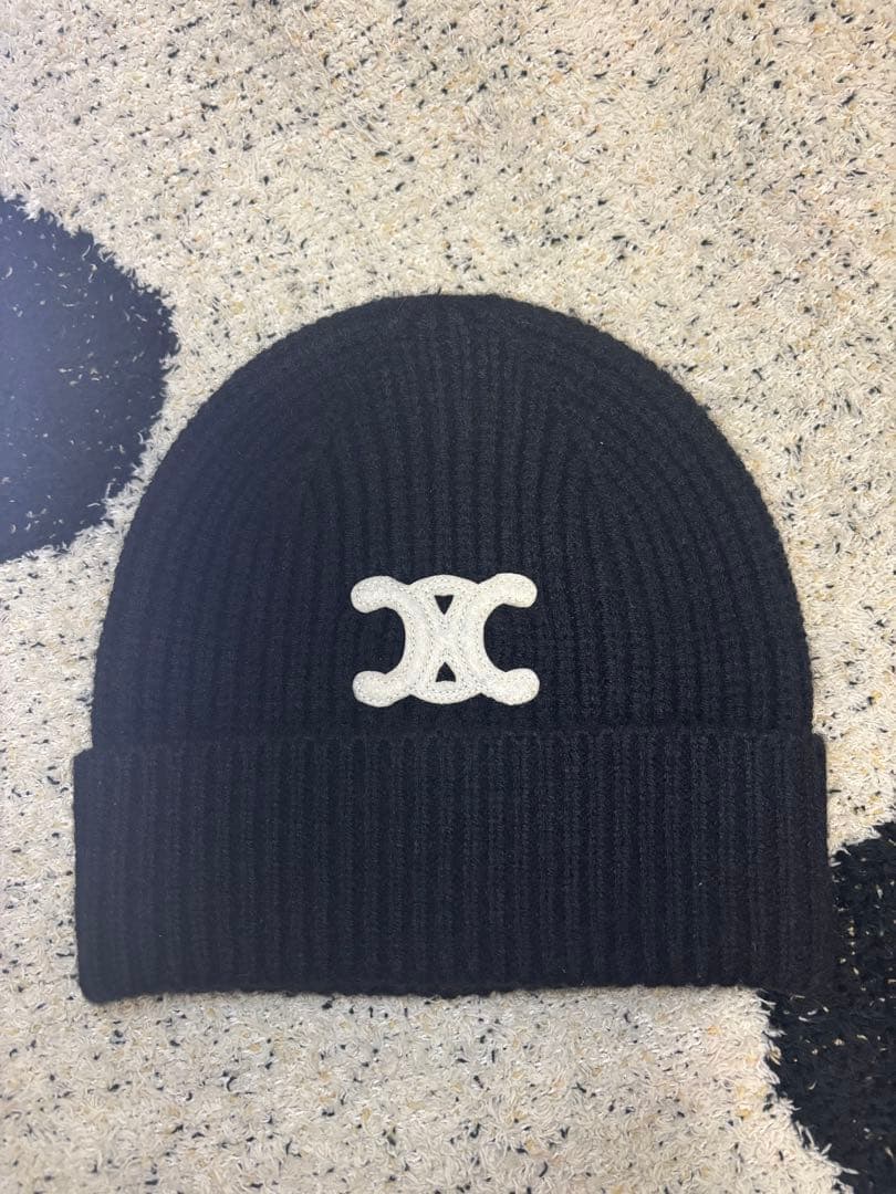 CELINE セリーヌ　トリオンフ　ニット帽　ビーニー