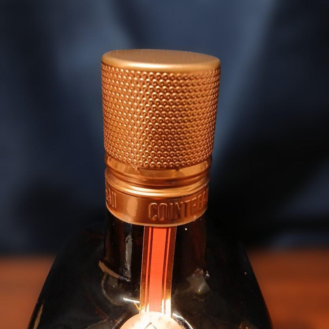 Cointreau リキュール 700ml 40%