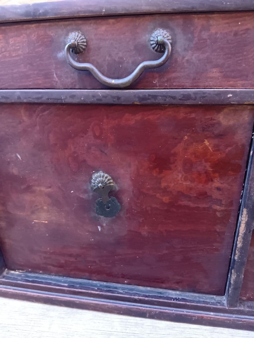 木製ダークブラウン箪笥 6引き出し