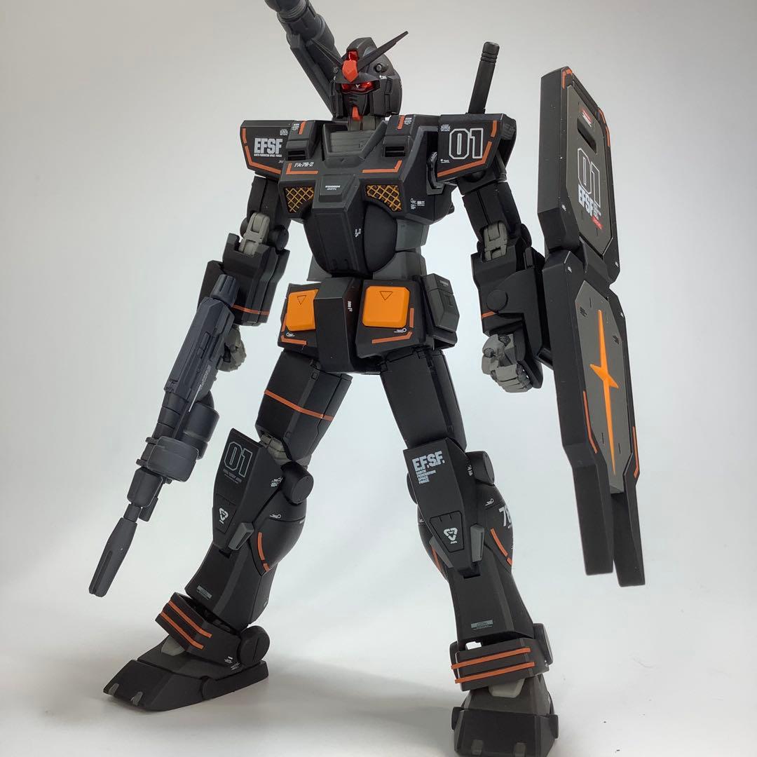 プレミアムバンダイ限定 HG FA-78-2 ヘビーガンダム　塗装済完成品
