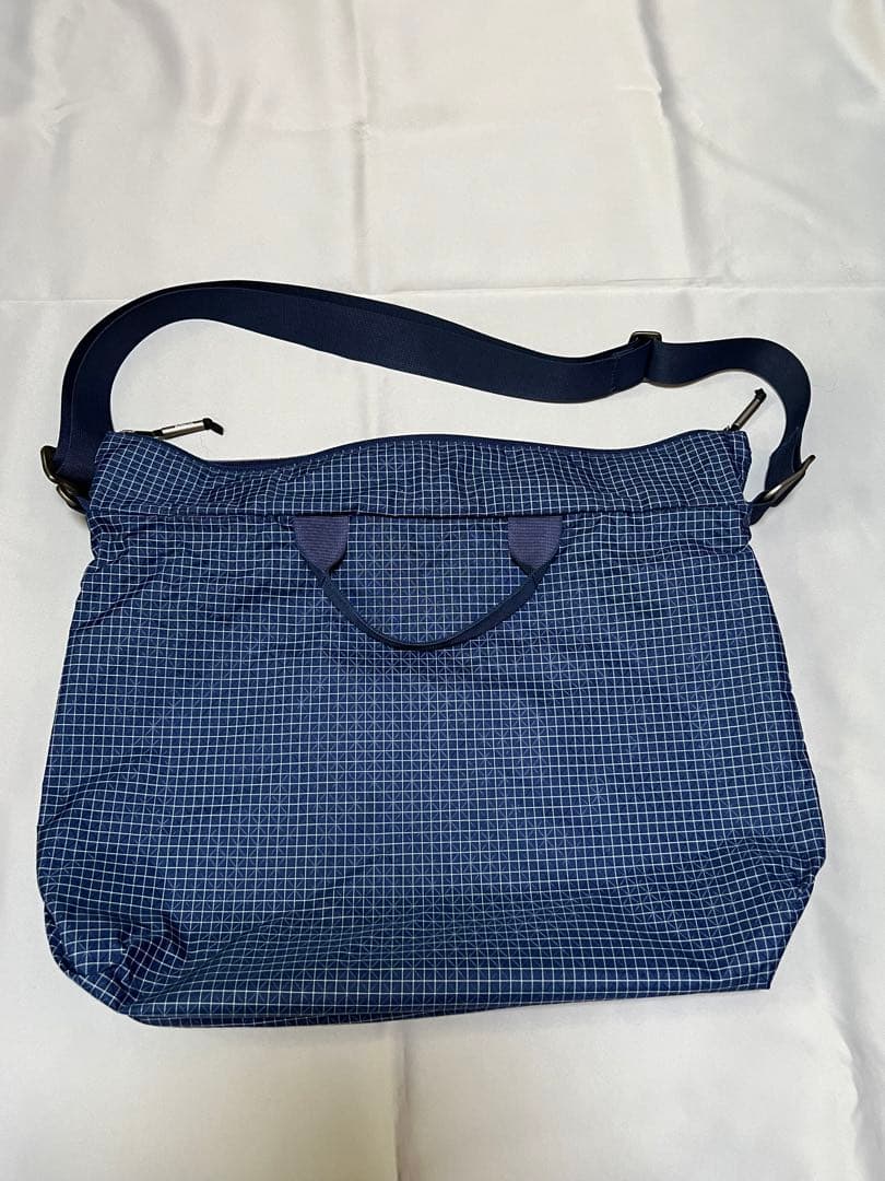 旅行かばん・小分けバッグ Adsum Zip Tote BLUE