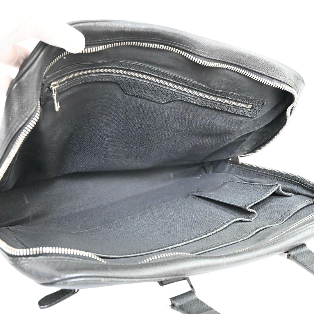 【美品】ルイヴィトン　タイガ　イゴール　ブリーフケース　ビジネスバッグ　黒