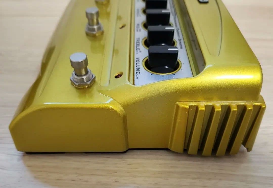 LINE 6 DM-4 Distortion 専用アダプター付き