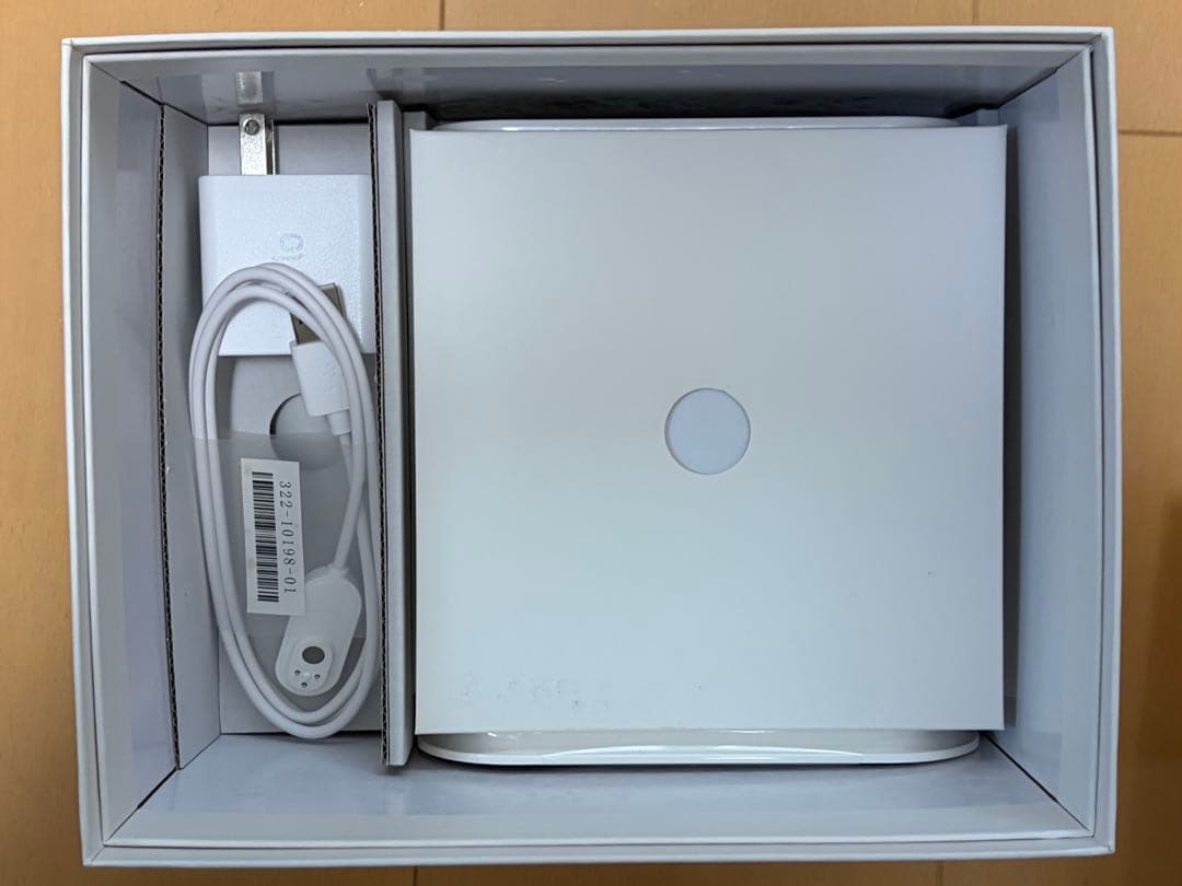 ひ*り様 Arlo Ultra Series 4K UHD 防犯カメラ 2台セッ