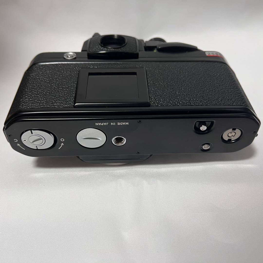 Nikonニコン F2 フォトミックAS ブラック カメラ本体 レンズ付き