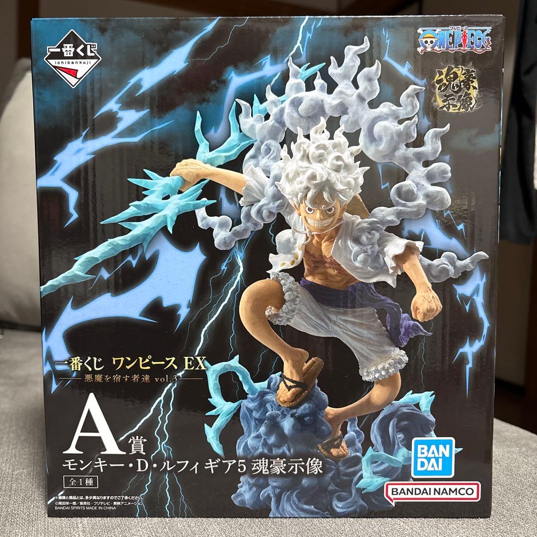 ワンピース一番くじ　A賞　ルフィ 魂豪示像