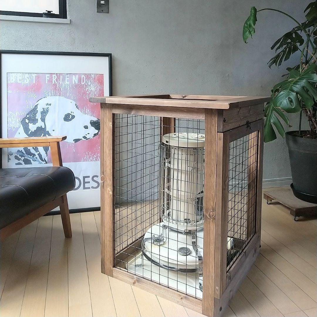 CORONA、コロナ石油ストーブ用ウッド&アイアンストーブガード