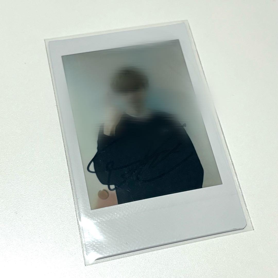 ③吉野北人 直筆サイン入りチェキ