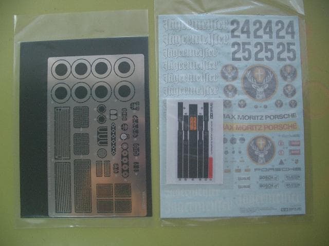 1/12タミヤ ポルシェ 934 イェーガーマイスター オプションデカール付き