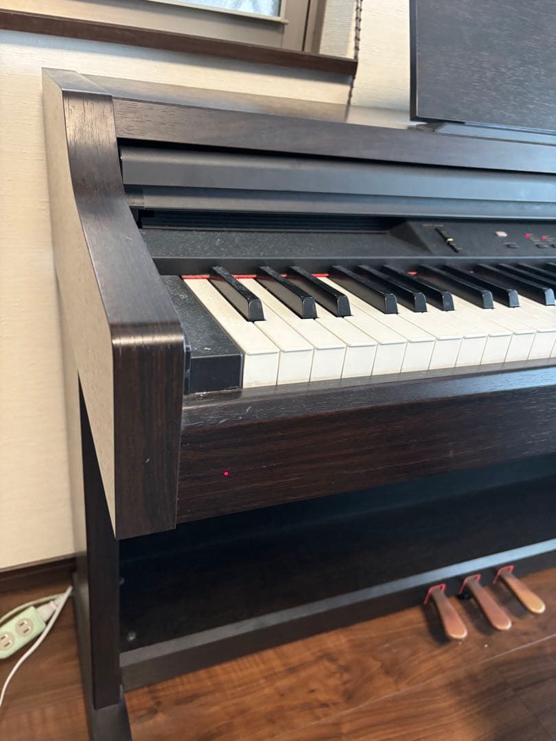 A　YAMAHA CLP-820 Clavinova クラビノーバ