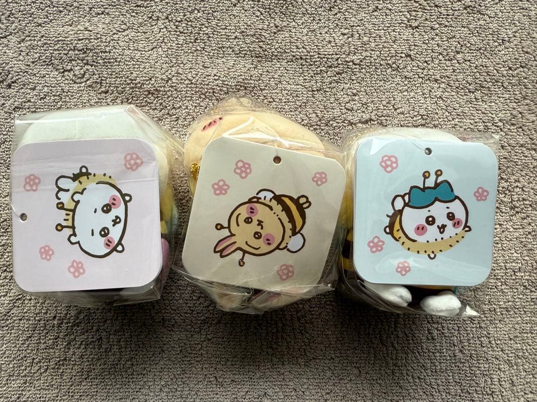 【ちいかわ】ハチさんマスコット 3点セット