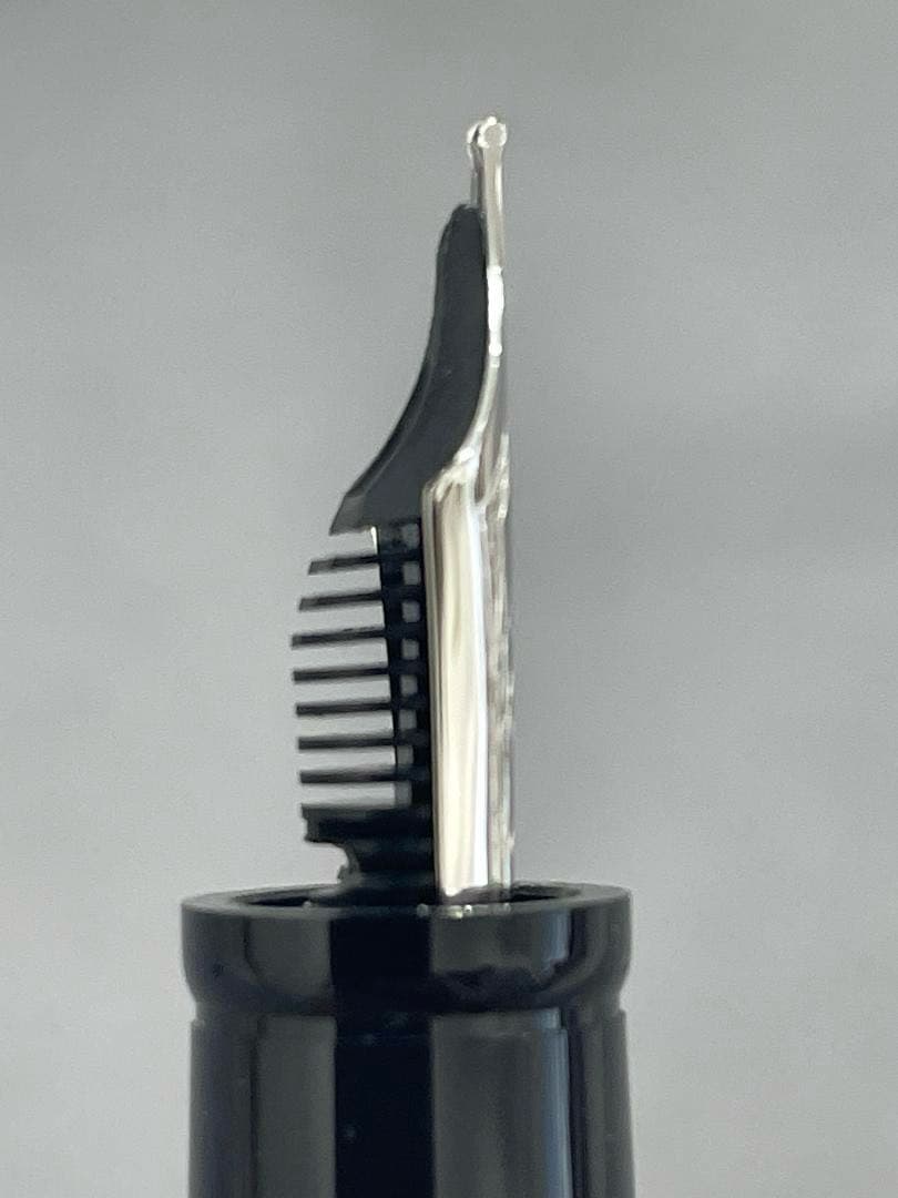 【未使用】MONTBLANCモンブラン 万年筆 ボエム M ノワール　オニキス