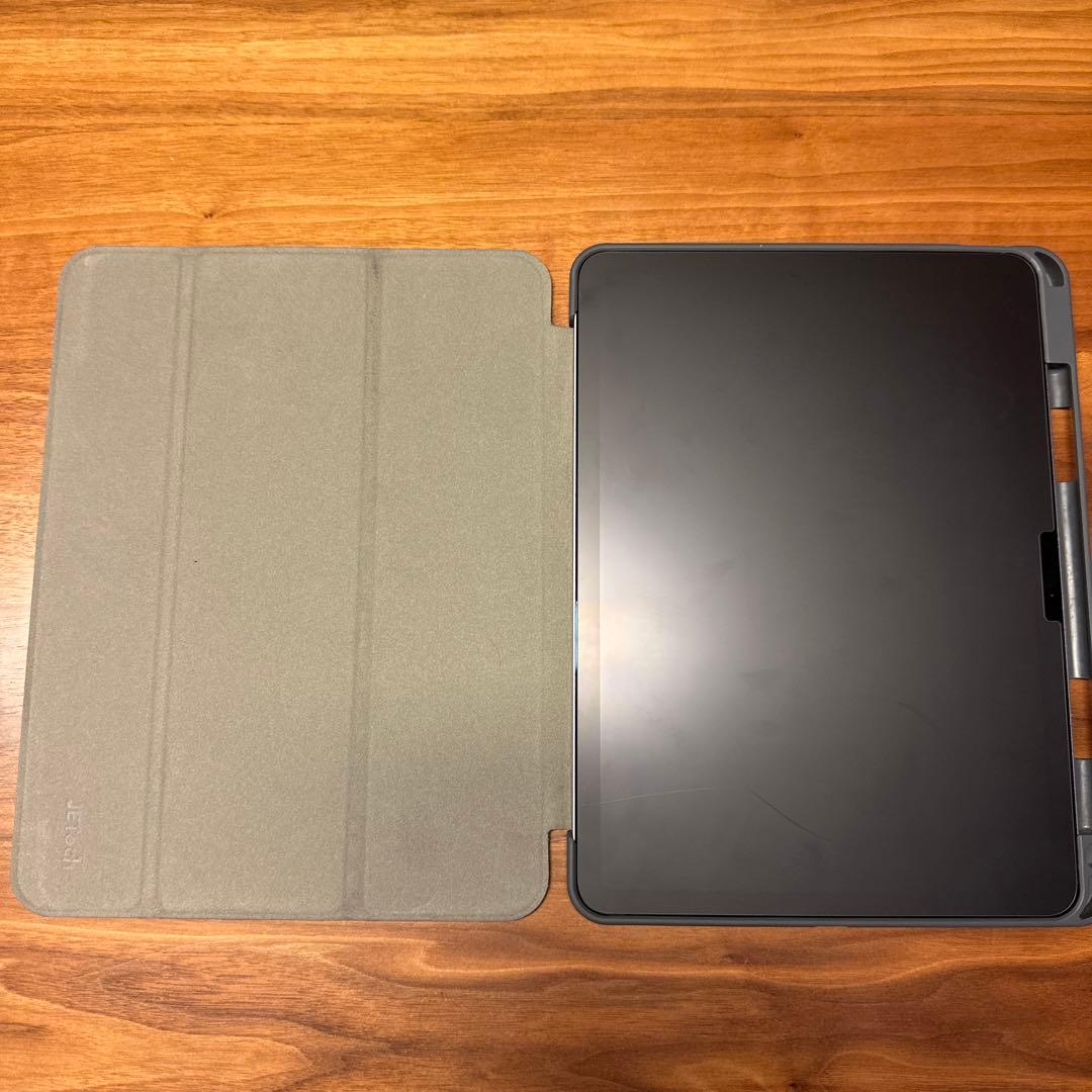 iPad Air 第6世代 (2024/M2)※ケース、フィルム付き