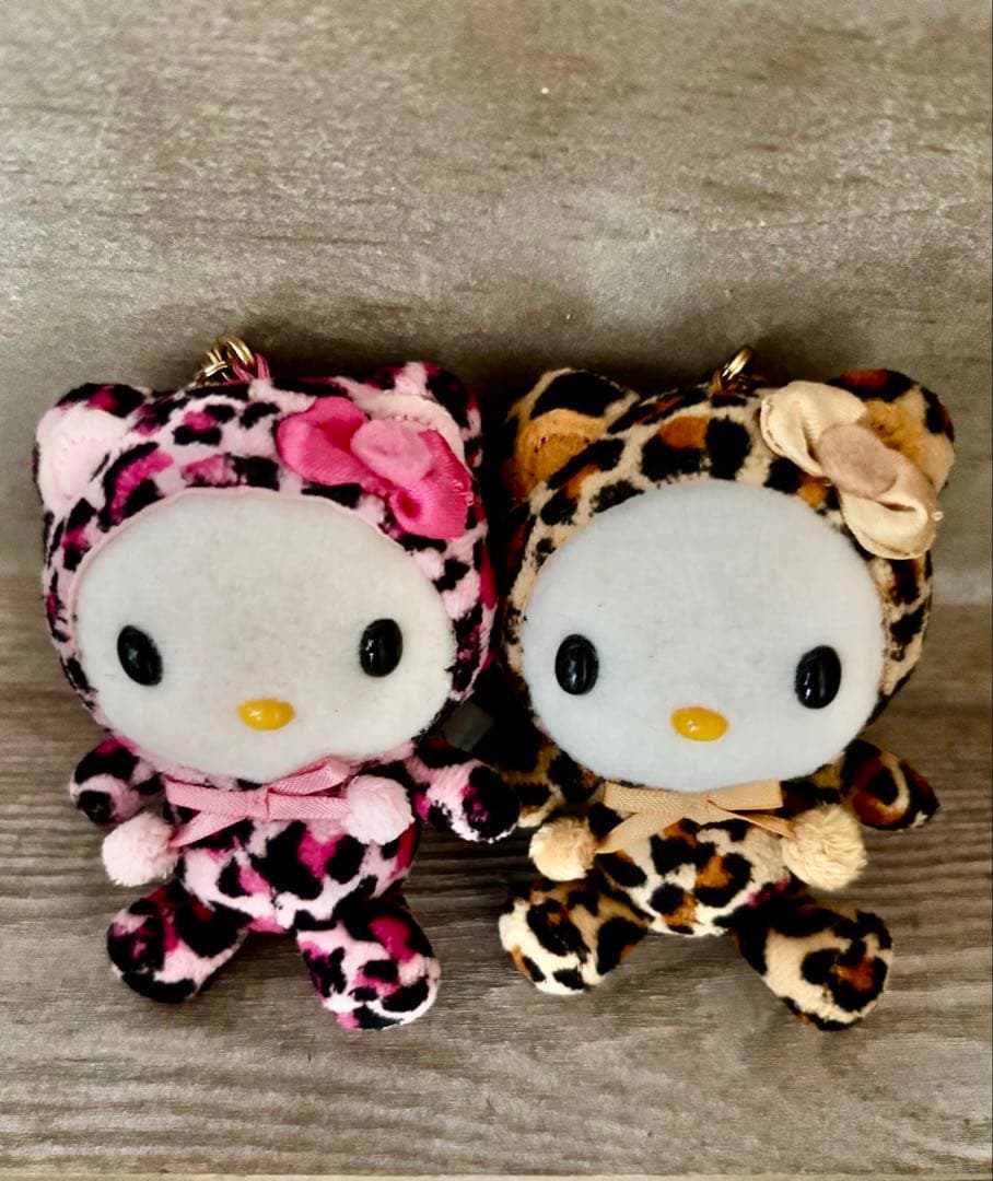 レア品!! ハローキティ ヒョウ柄キーチェーンセット