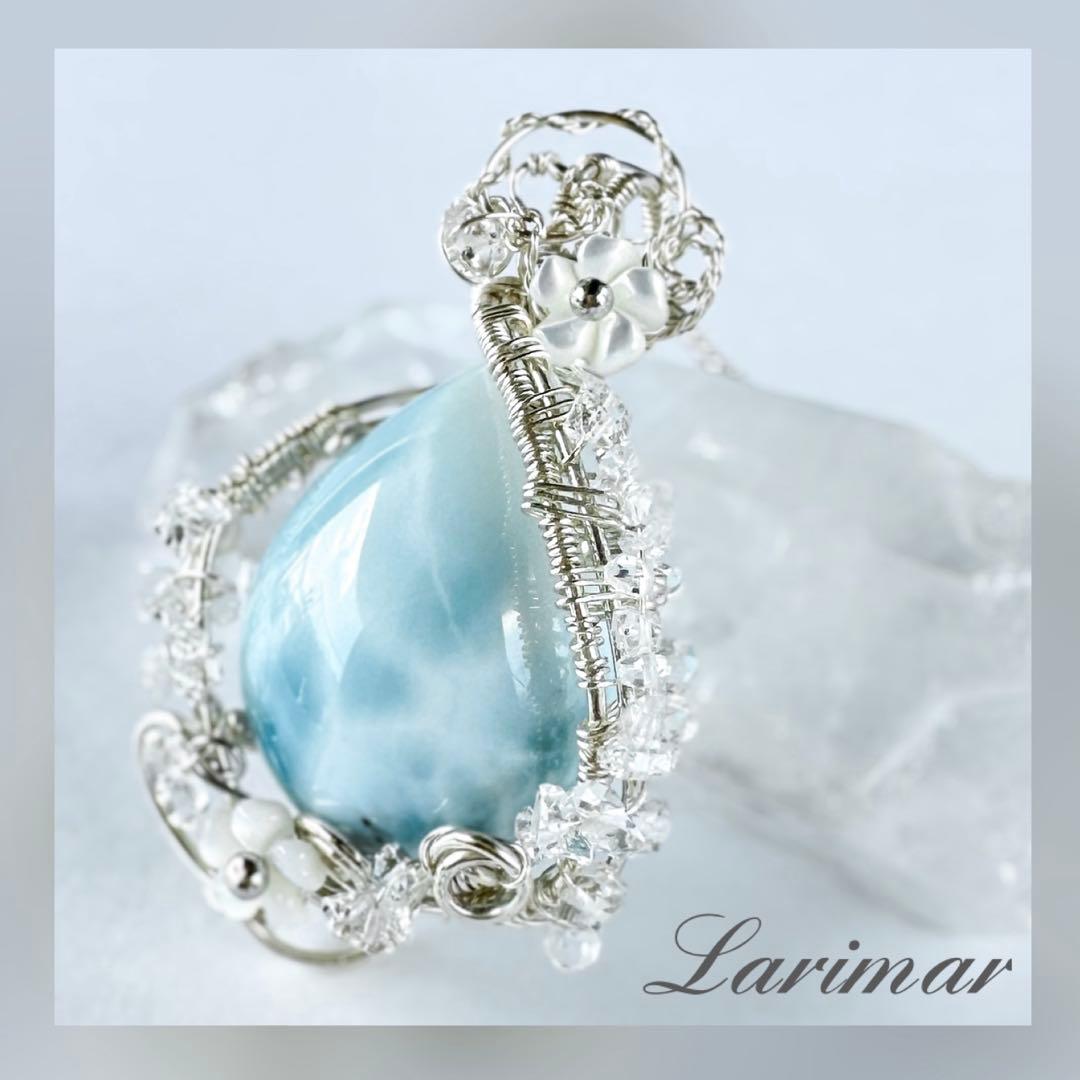 カリブ海の宝物✴︎ラリマーとクリスタルのワイヤージュエリー