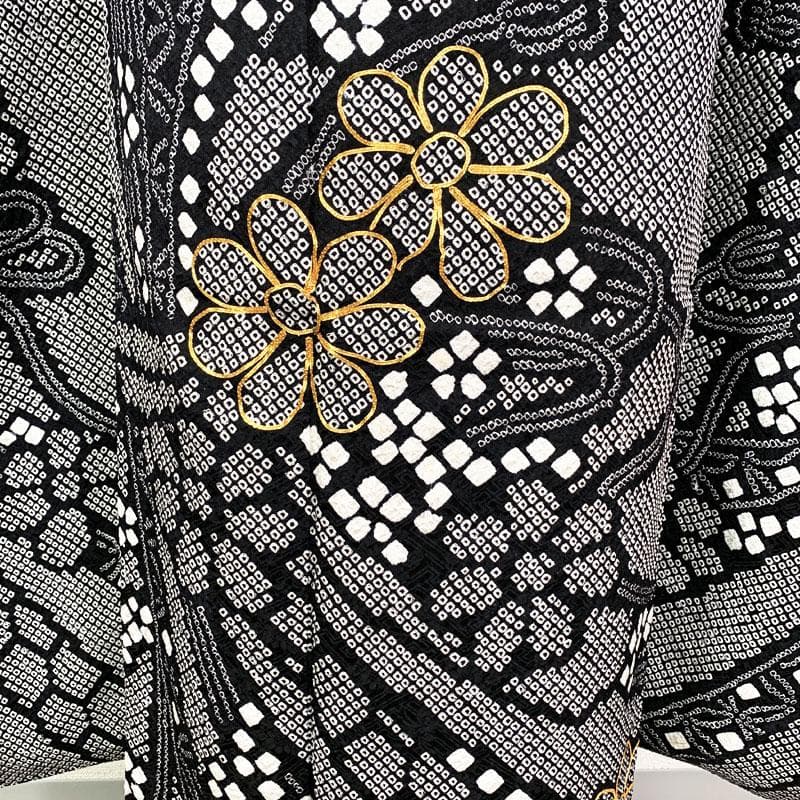 507z36☆振袖 総絞り 身幅広め 金駒刺繍 束ね熨斗 黒☆美品 成人式結婚式