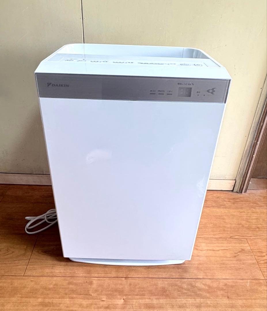 DAIKIN ダイキン　ストリーマ加湿空気清浄機　MCK70VKS-W ホワイト