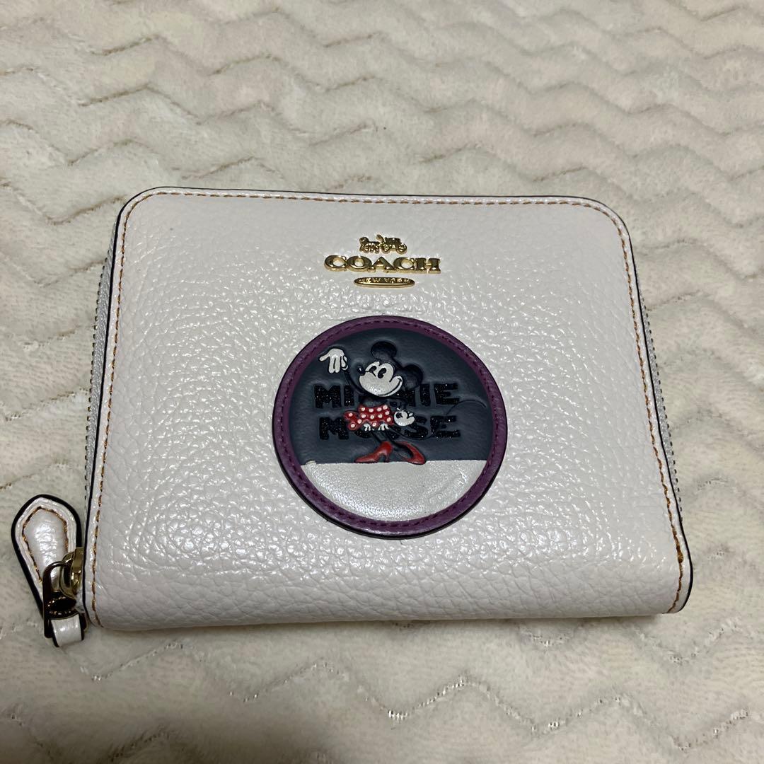 (美品) COACH コーチ　ディズニー　コラボ　ミニー　二つ折り財布