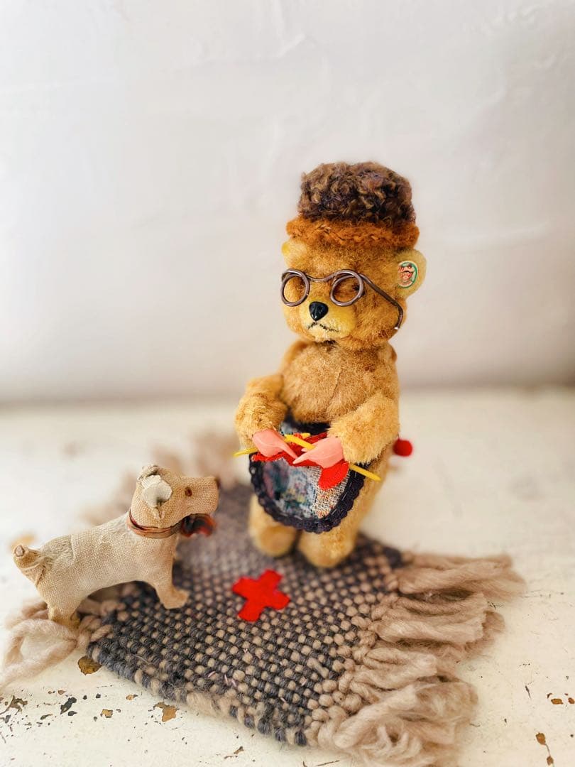 † † † ヴィンテージ ゼンマイ 編み物ベア　アンティークベア † † †