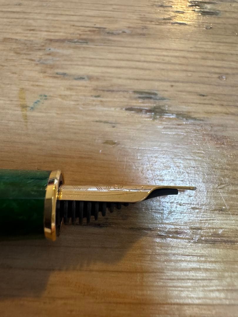 未使用 PLATINUM 万年筆 3776 18K セルロイド エメラルド