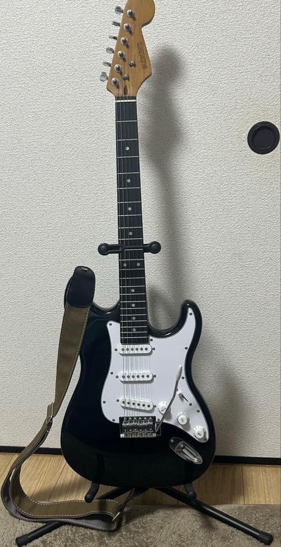 BUSKERS BST-Standard ストラトキャスター チューナー付属‼️