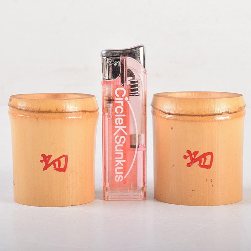 茶道具　黒田正玄作　松竹梅蒔絵　竹蓋置　一双　淡々斎極め箱　M　R8489