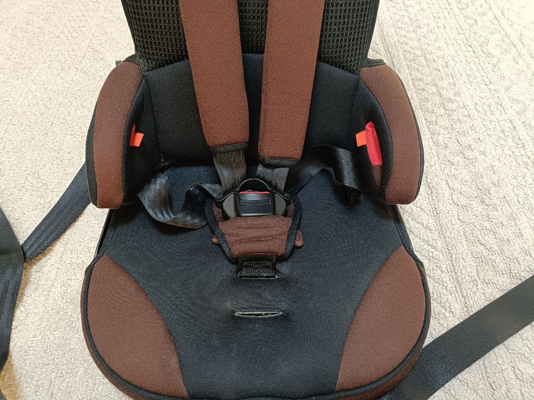 日本育児 トラベルベスト EC Fix ISOFIX ジュニアシート