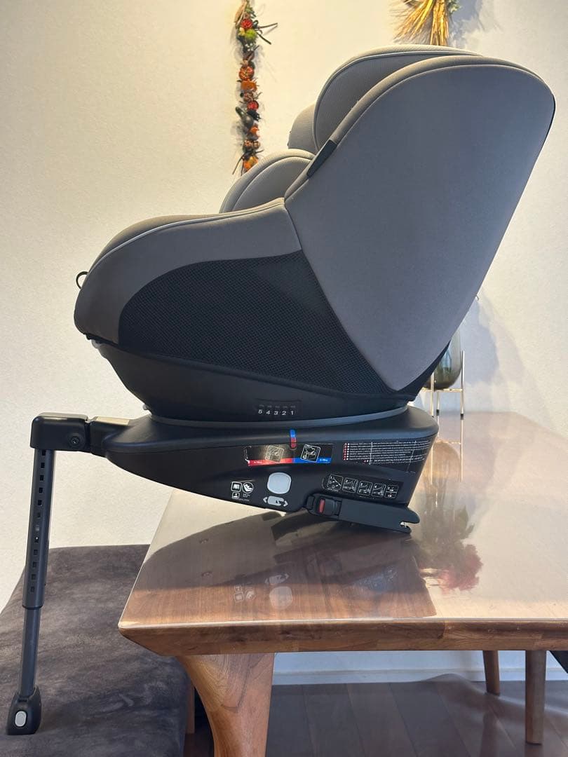 joie　チャイルドシート アーク360度回転式 ISOFIX グレー 新生児