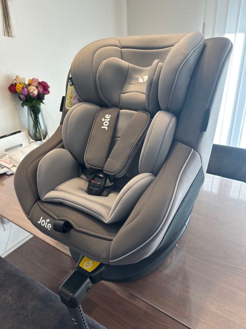 joie　チャイルドシート アーク360度回転式 ISOFIX グレー 新生児