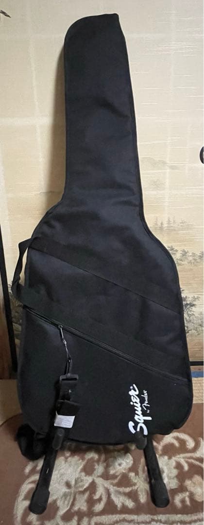 スクワイヤー　ストラトキャスター OLW