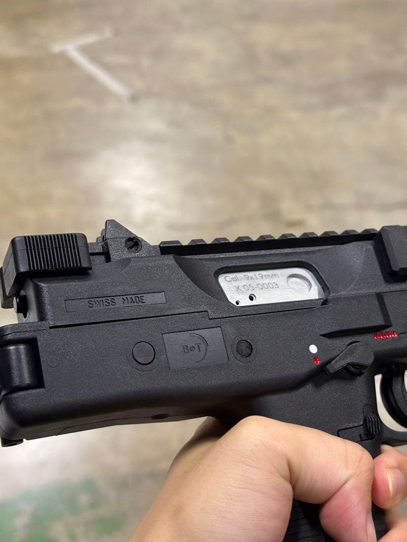 MARUYAMA MP9 GBB マガジン4本付　刻印有