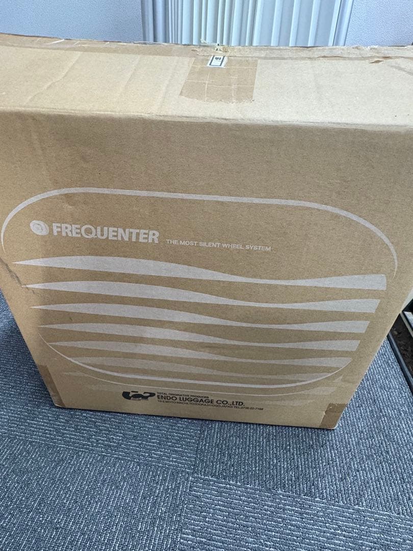 新品 FREQUENTER CLAM 横型 4輪 静音 機内持ち込み可