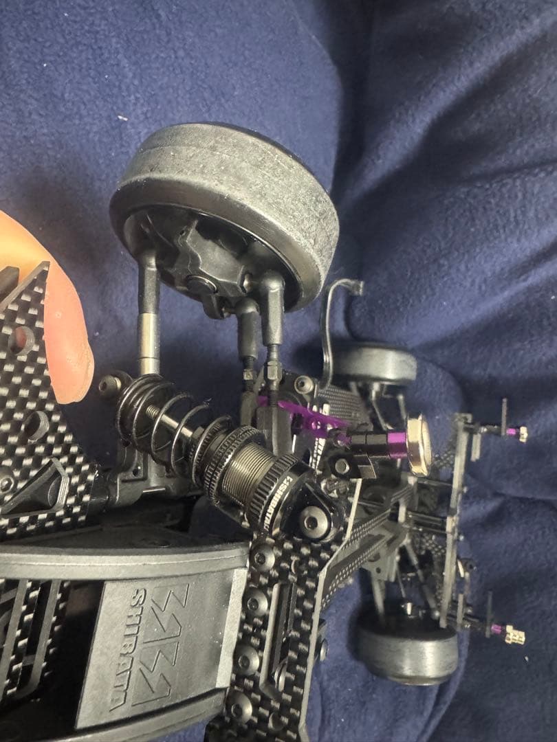 ミャクミャク品　ラジコン　シャーシ、サーボ付き