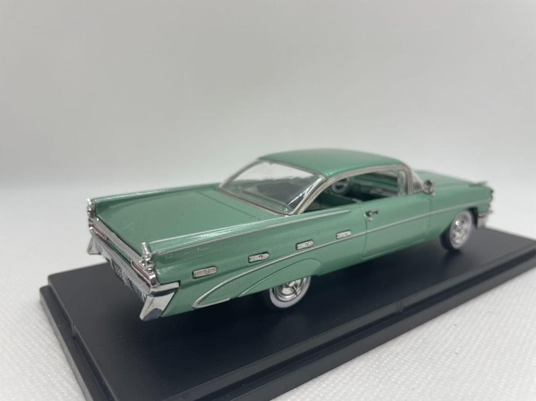 404-205 GFCC 1/43 ポンティアック 1959Bonneville
