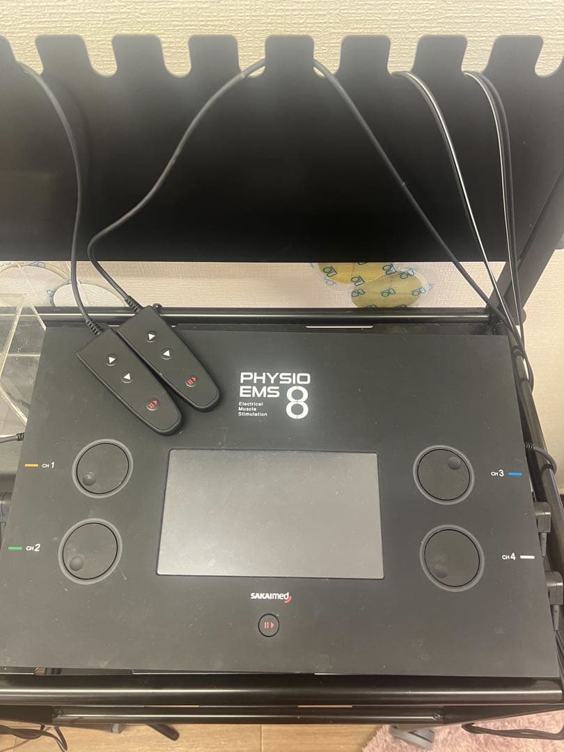 早い者勝ち！新世代EMS 8 美容機器 フィジオエイトレ