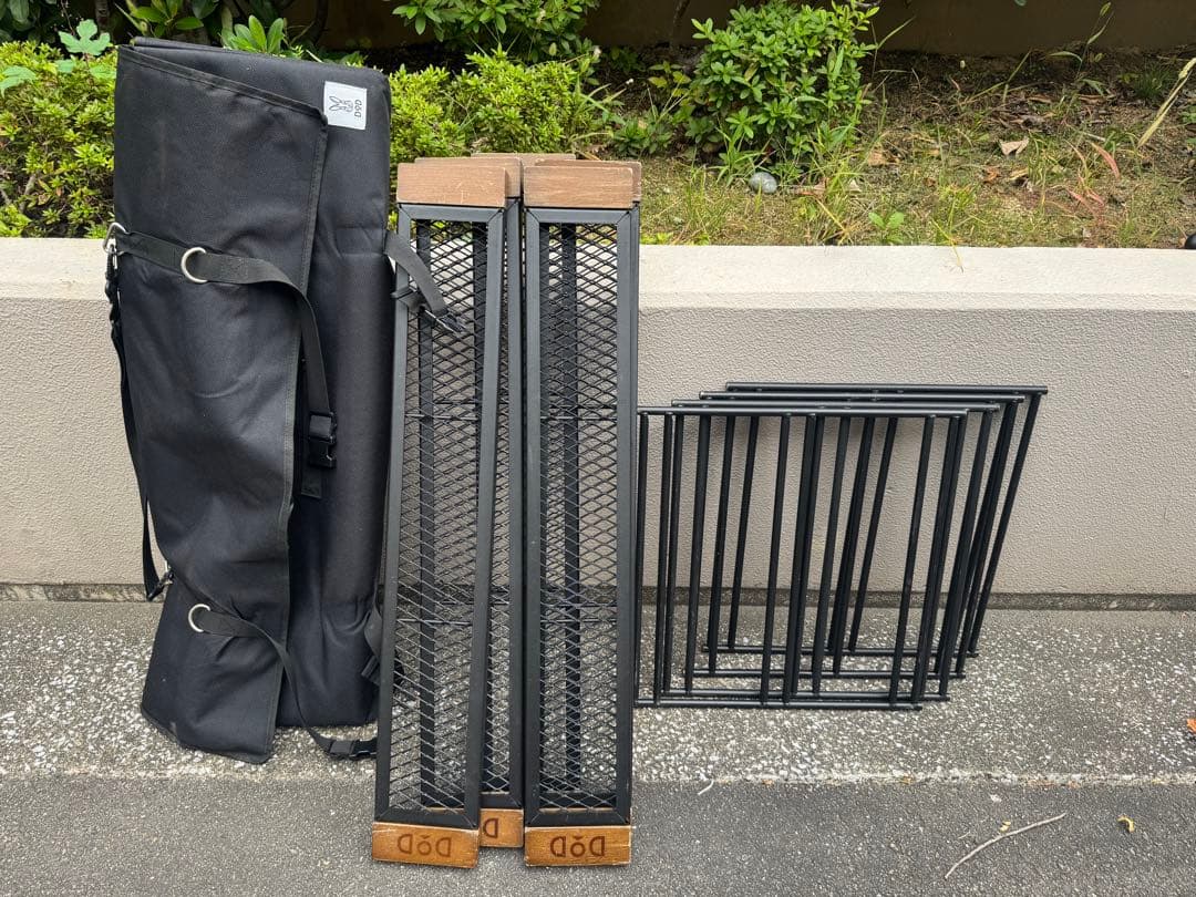 テーブル・チェア・ハンモック Mineyo Motonaga