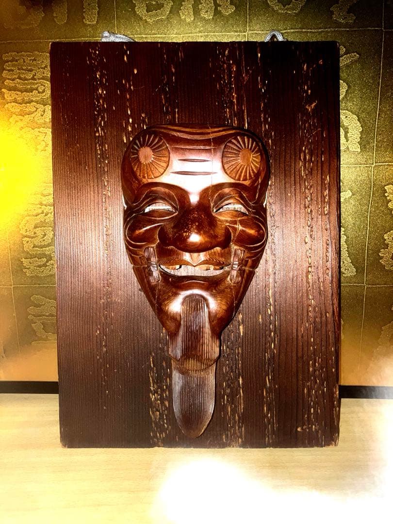 【呪物】怪奇現象を引き起こす能面　木彫り　壁掛け　曰く付き　呪い