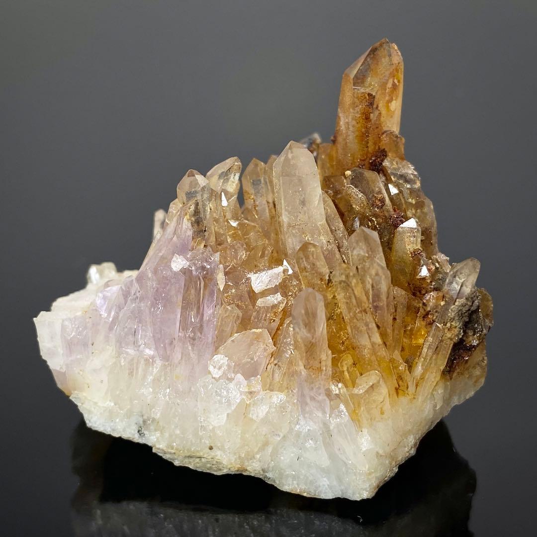 バイカラーアメシスト　リモナイト　鉱物標本　原石　天然石　ストーン　アメジスト