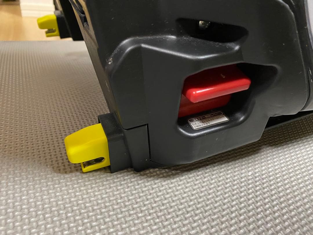 アップリカ　ディアターンプラス　ISOFIX