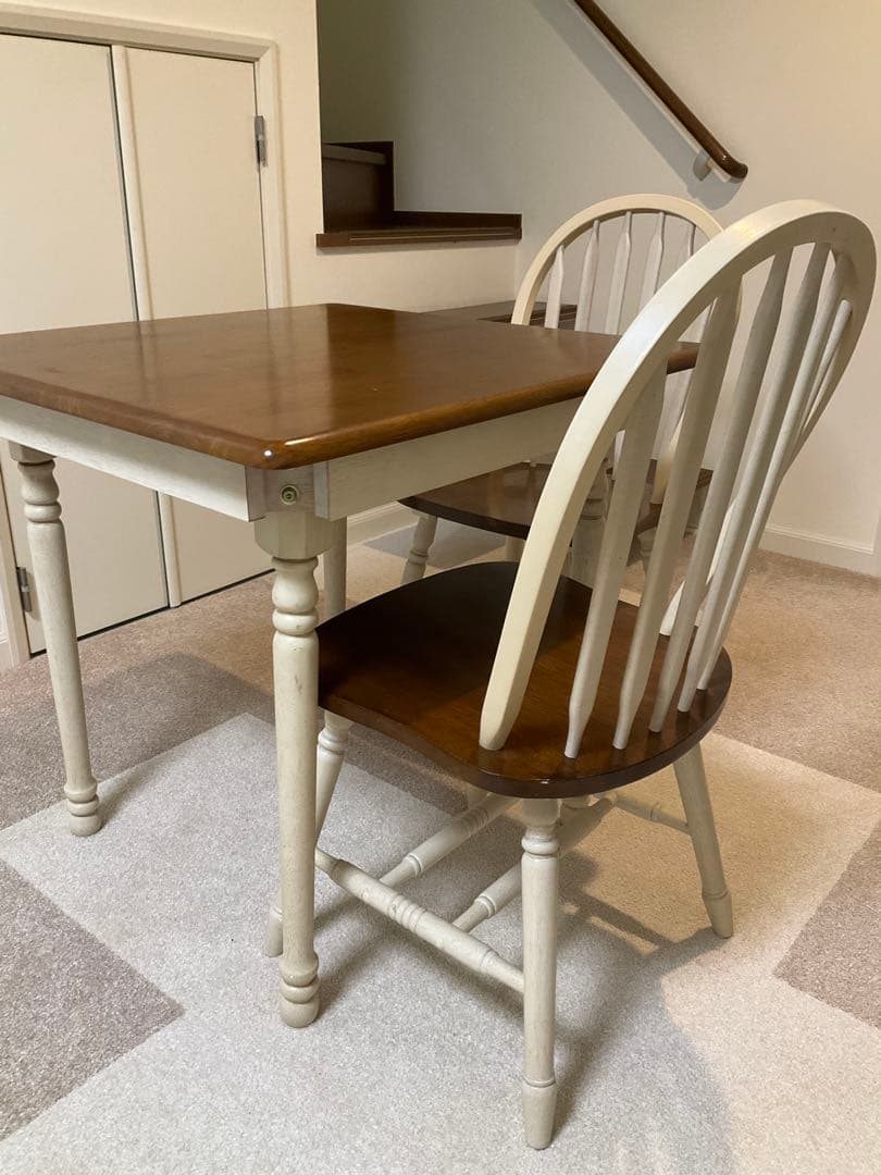 出品① マキアート　ダイニング　テーブルx1 & チェアx2 セット