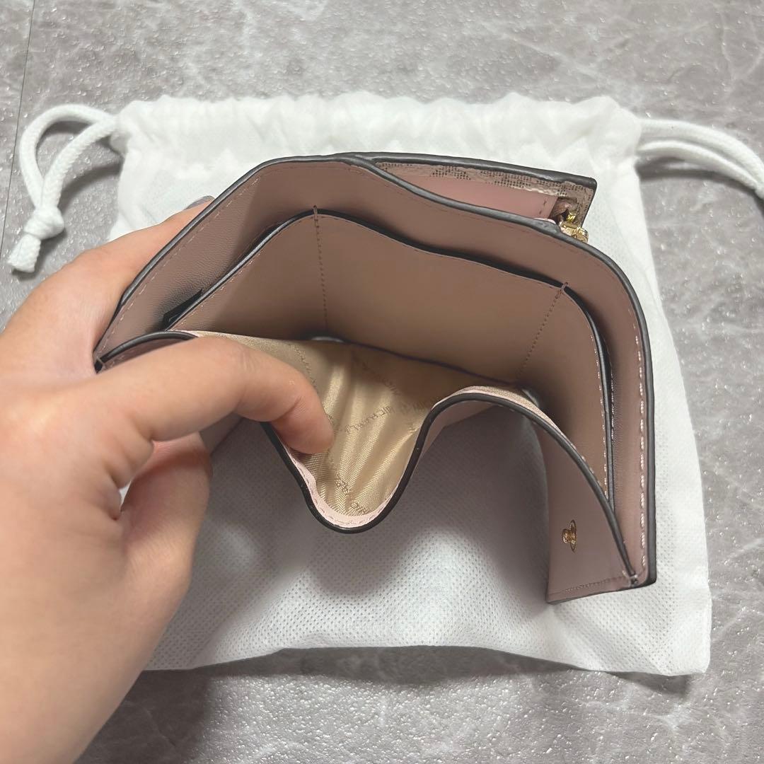 ホ*ン様 新品MICHAEL KORS マイケルコース 三つ折り財布