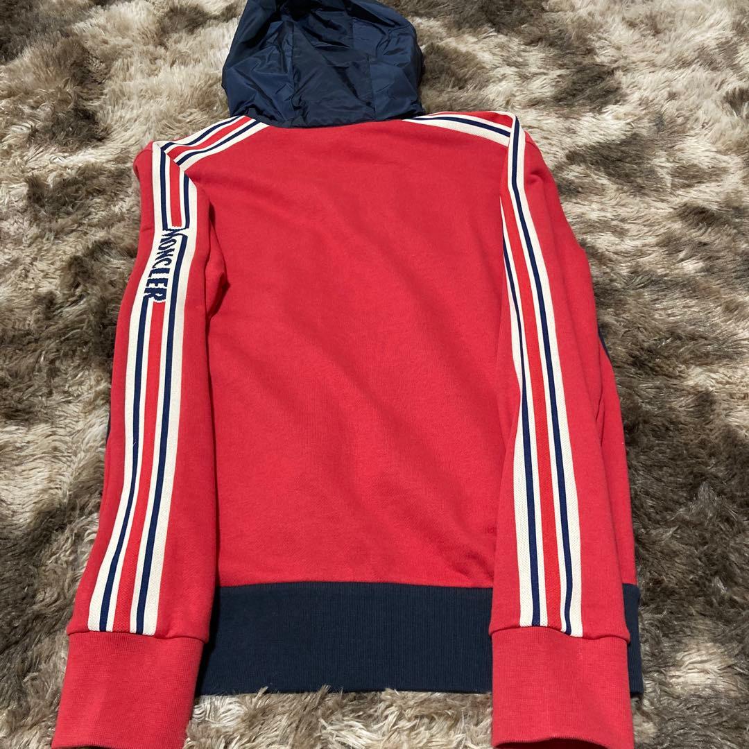 MONCLER ジップアップパーカー 赤/ネイビー