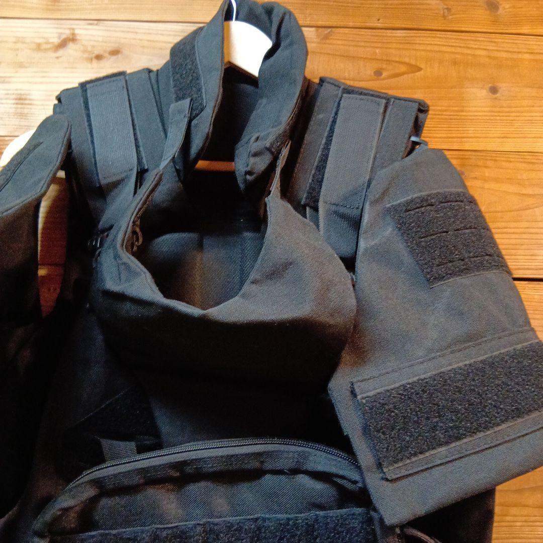 タクティカルベスト ブラック MOLLE　サバゲー用　即発送