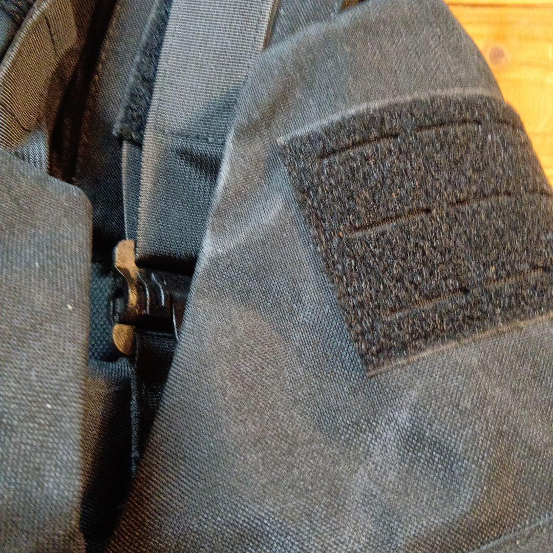 タクティカルベスト ブラック MOLLE　サバゲー用　即発送